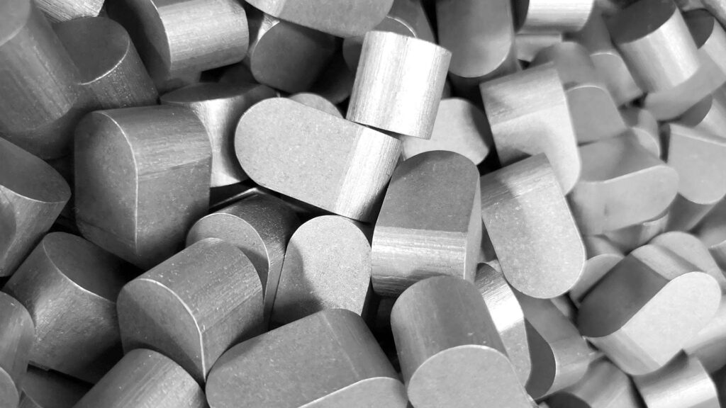 Selection of standardised machine elements in standard design